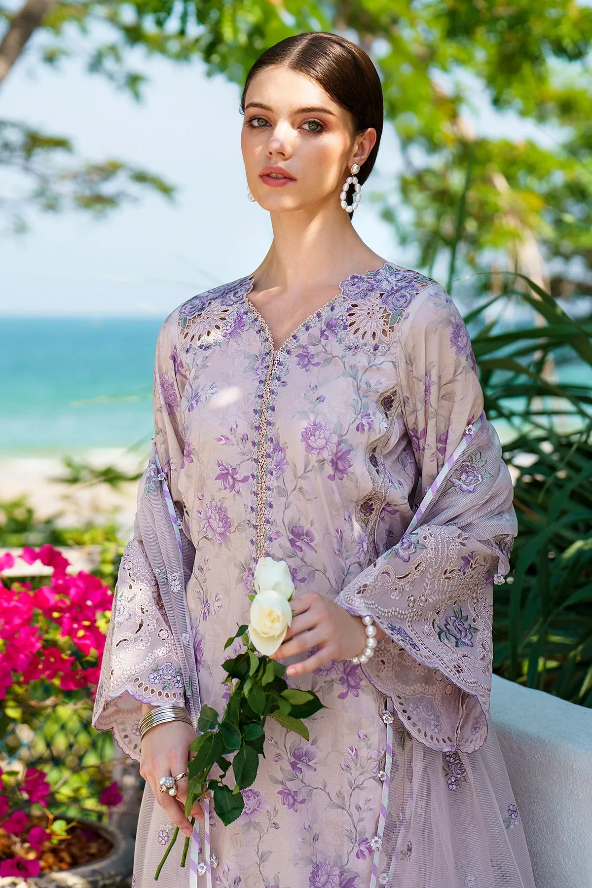 EMBROIDERED PRINTED LAWN UF-566