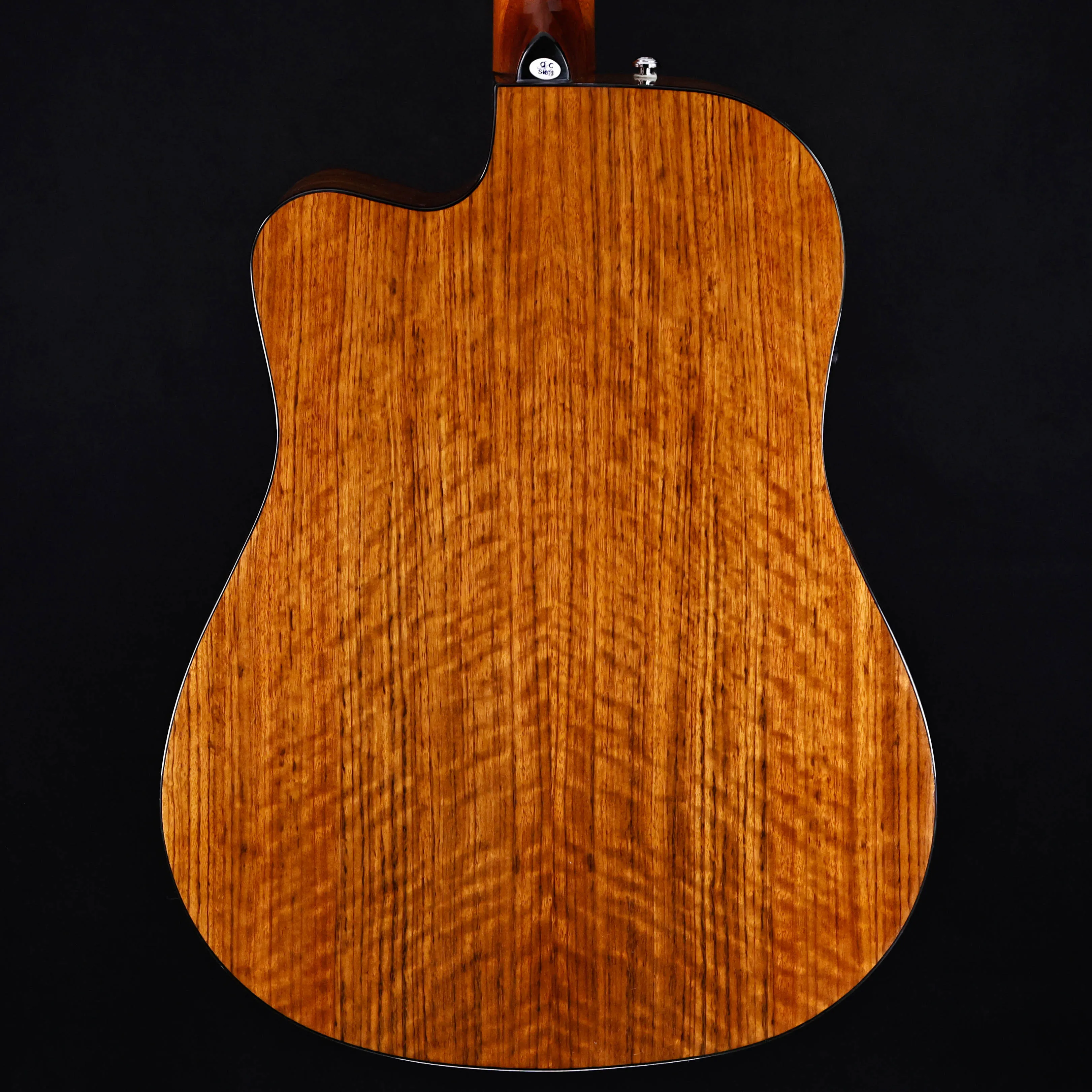 Fender CD-140SCE Dreadnought, Walnut Fb, Natural w/case 4lbs 10.3oz